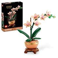 Modelo LEGO Icons Orquídea con flores blancas y rosas detalladas, hojas verdes y raíces aéreas en maceta estriada marrón. Detalle decorativo elegante y realista ideal para regalar a madres que buscan diseño.