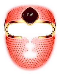 Máscara facial de silicona flexible FAQ 202 de FOREO en color rosa, un dispositivo premium de fototerapia LED con 8 longitudes de onda para rejuvenecimiento profesional en casa, ideal para regalo de lujo del Día de la Madre en España.